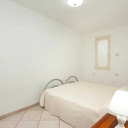 Prázdninový dům Mula 1 *